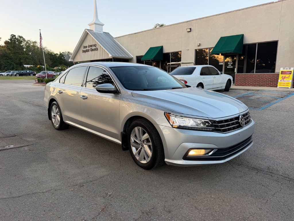 2018 Volkswagen Passat - $14,995