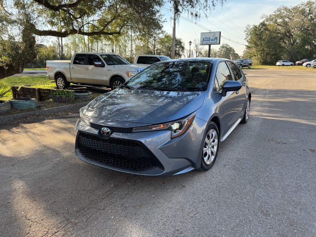 2022 Toyota Corolla LE photo