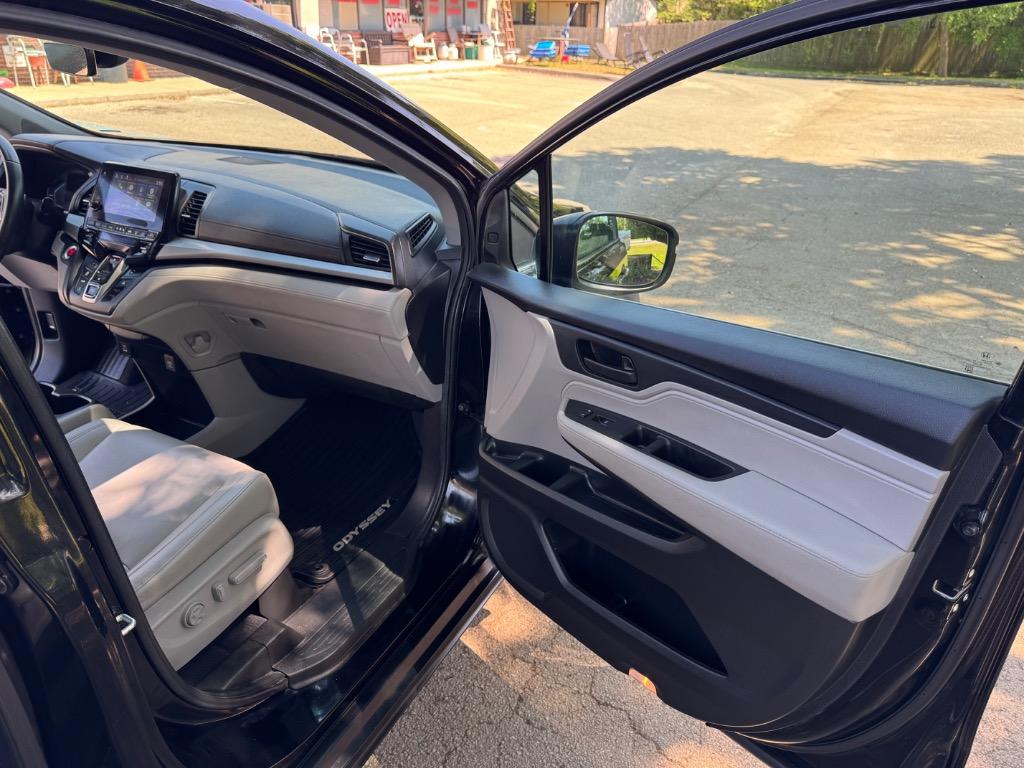 2022 Honda Odyssey EX-L photo
