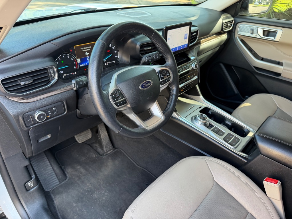 2021 Ford Explorer - $19,900