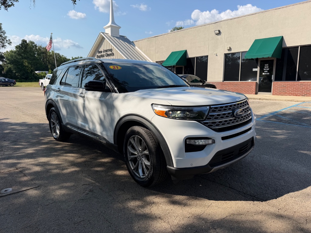 2021 Ford Explorer - $19,900