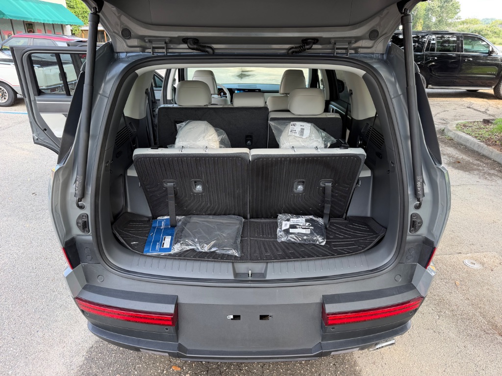 2025 Hyundai Santa FE - $33,995