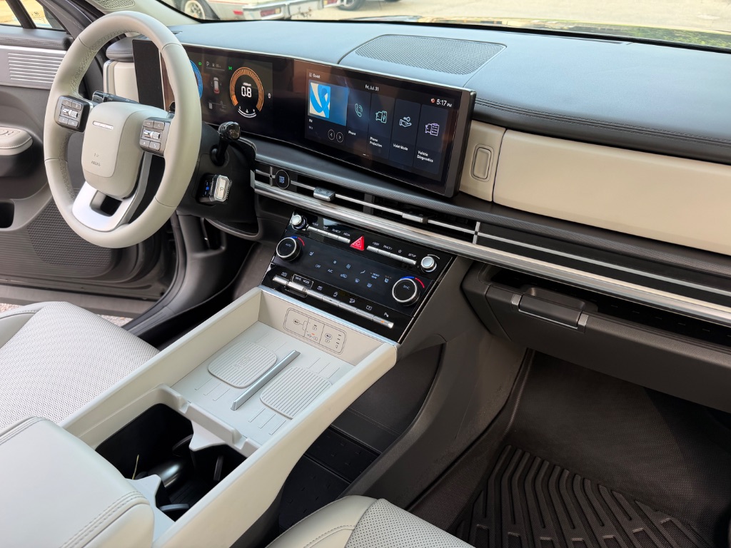 2025 Hyundai Santa FE - $33,995