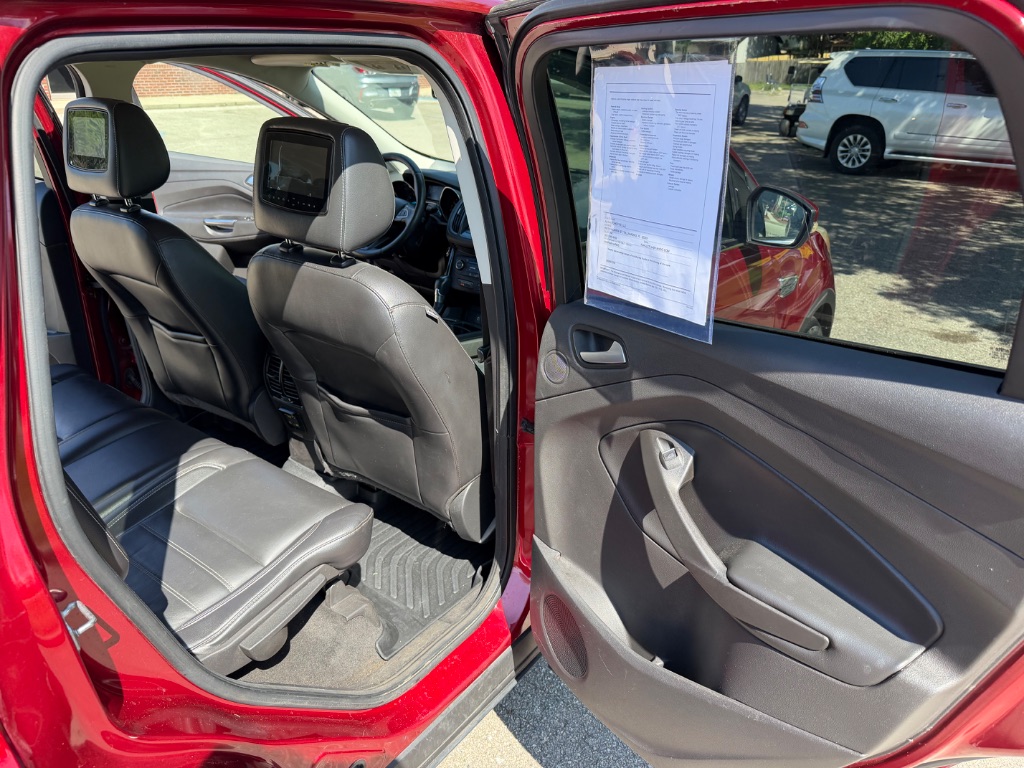 2017 Ford Escape - $9,900