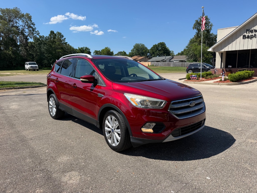 2017 Ford Escape - $9,900