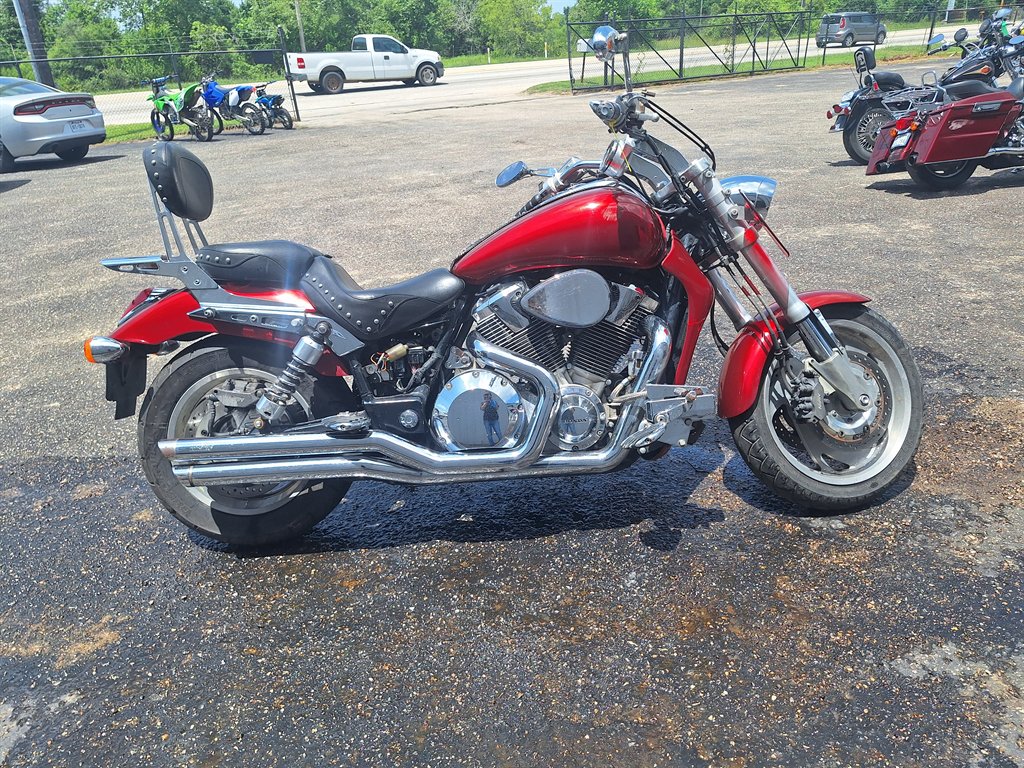2002 Honda VTX1800c - $2,995