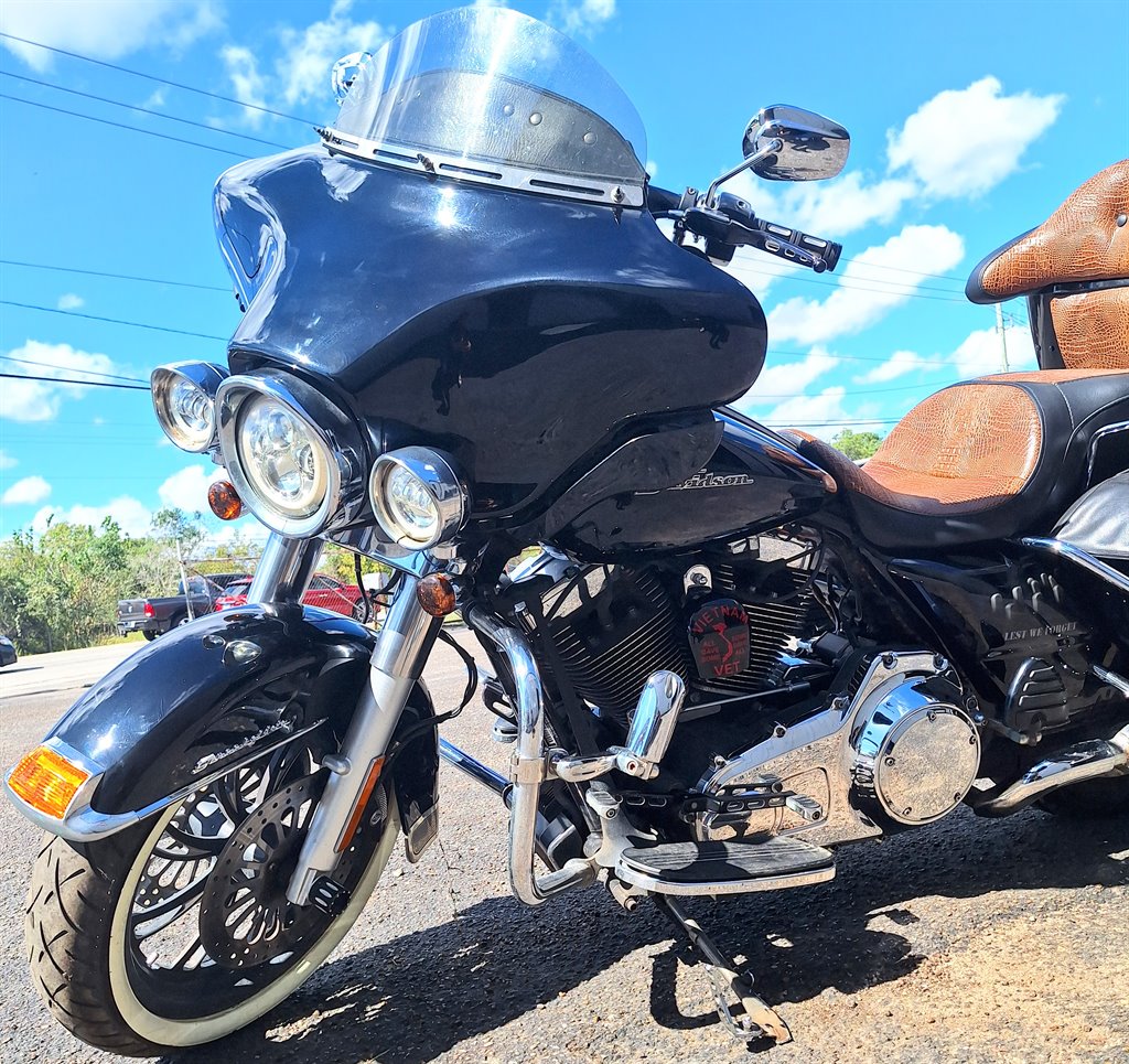 2011 Harley-Davidson FLHX Street Glide - $7,499