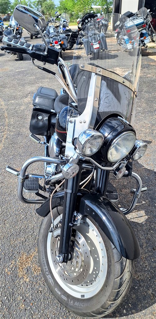 2001 Harley-Davidson FXDWG Dyna Wide Glide - $4,444