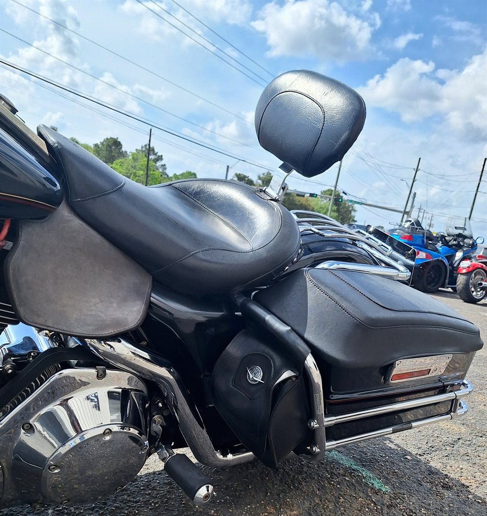 2001 Harley-Davidson FXDWG Dyna Wide Glide - $4,444