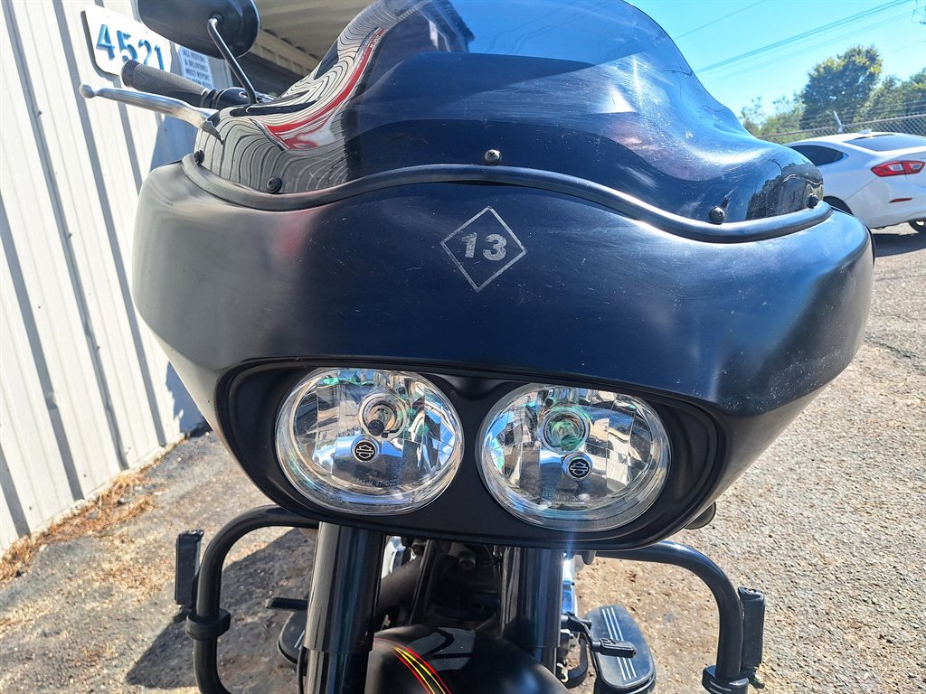 2011 Harley-davidson Road Glide Custom - $8,999