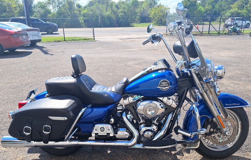 2009 Harley-davidson Road King Classic - $10,995
