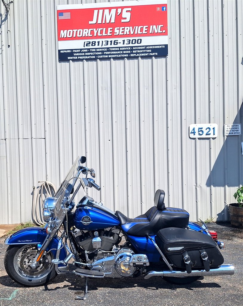 2009 Harley-davidson Road King Classic - $10,995