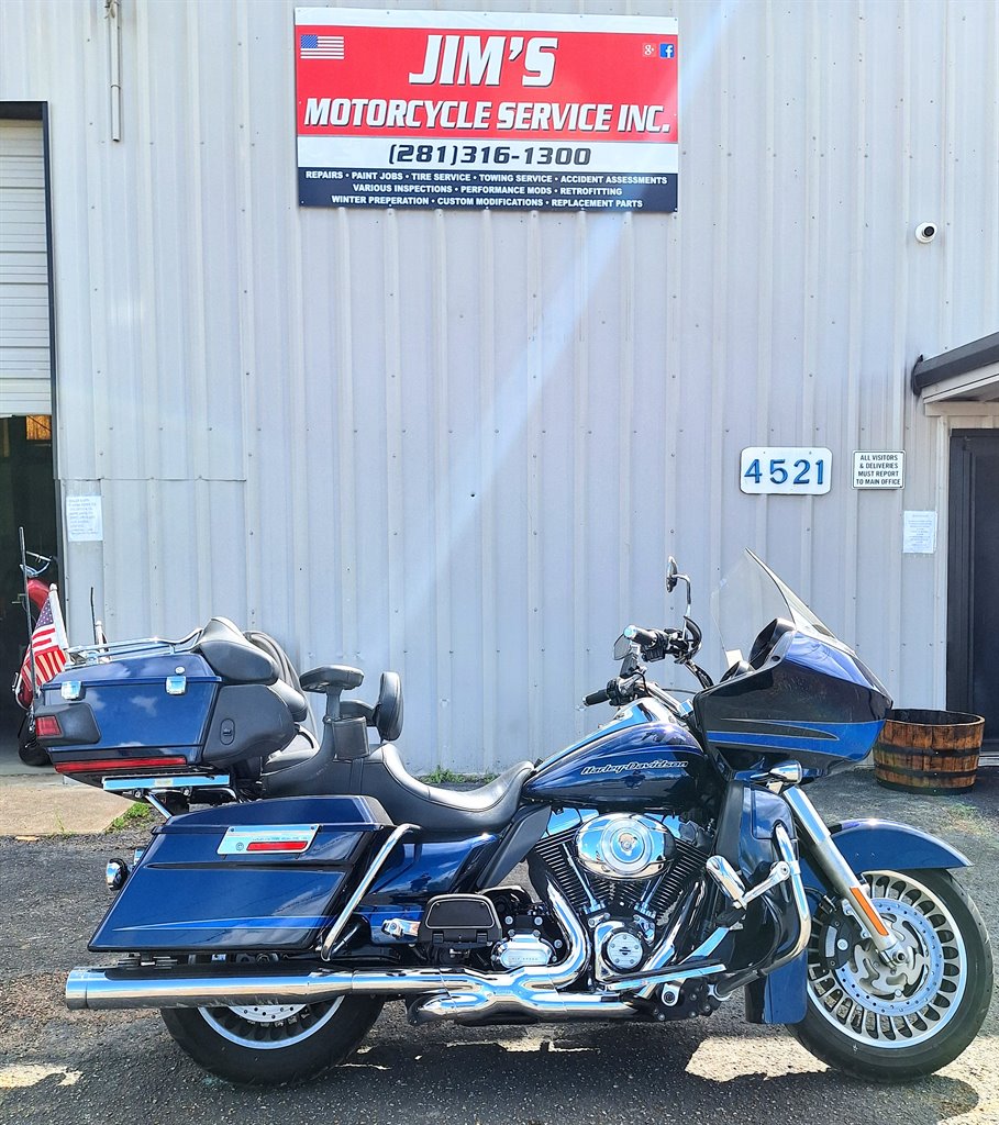 2013 Harley-davidson Road Glide Ultra - $8,299