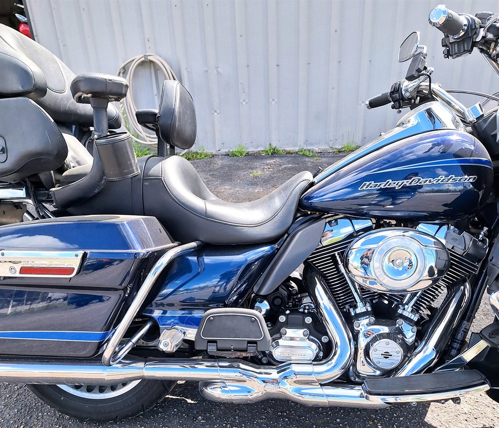 2013 Harley-davidson Road Glide Ultra - $8,299