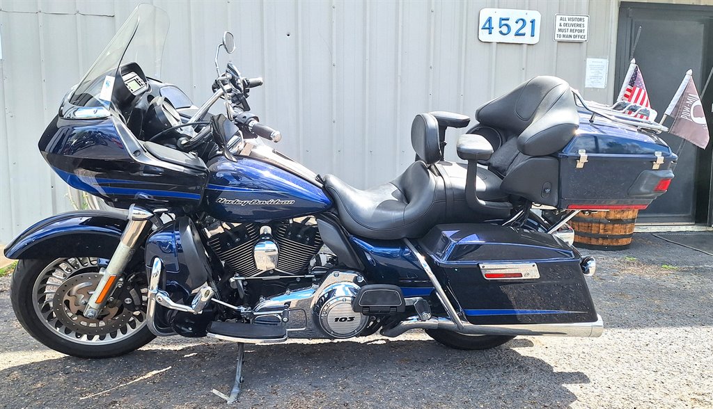 2013 Harley-davidson Road Glide Ultra - $8,299