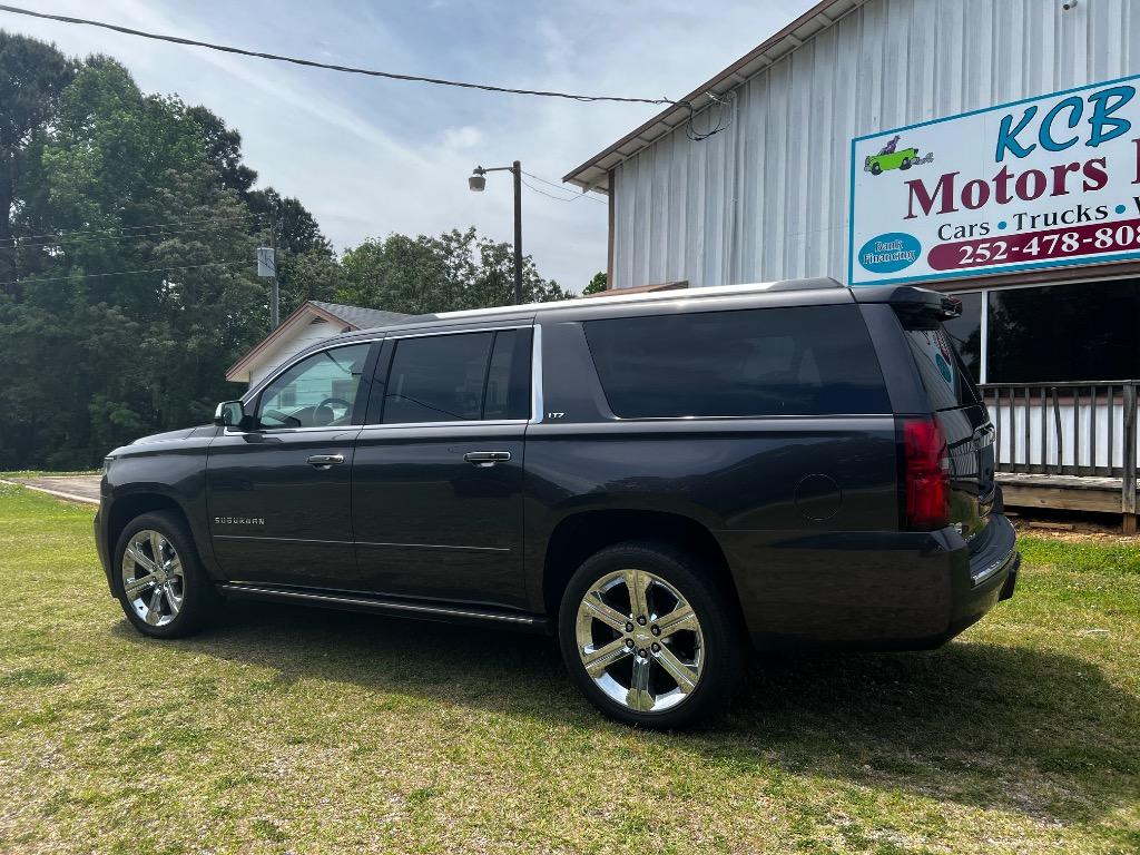 2016 Chevrolet Suburban 1500 LTZ photo