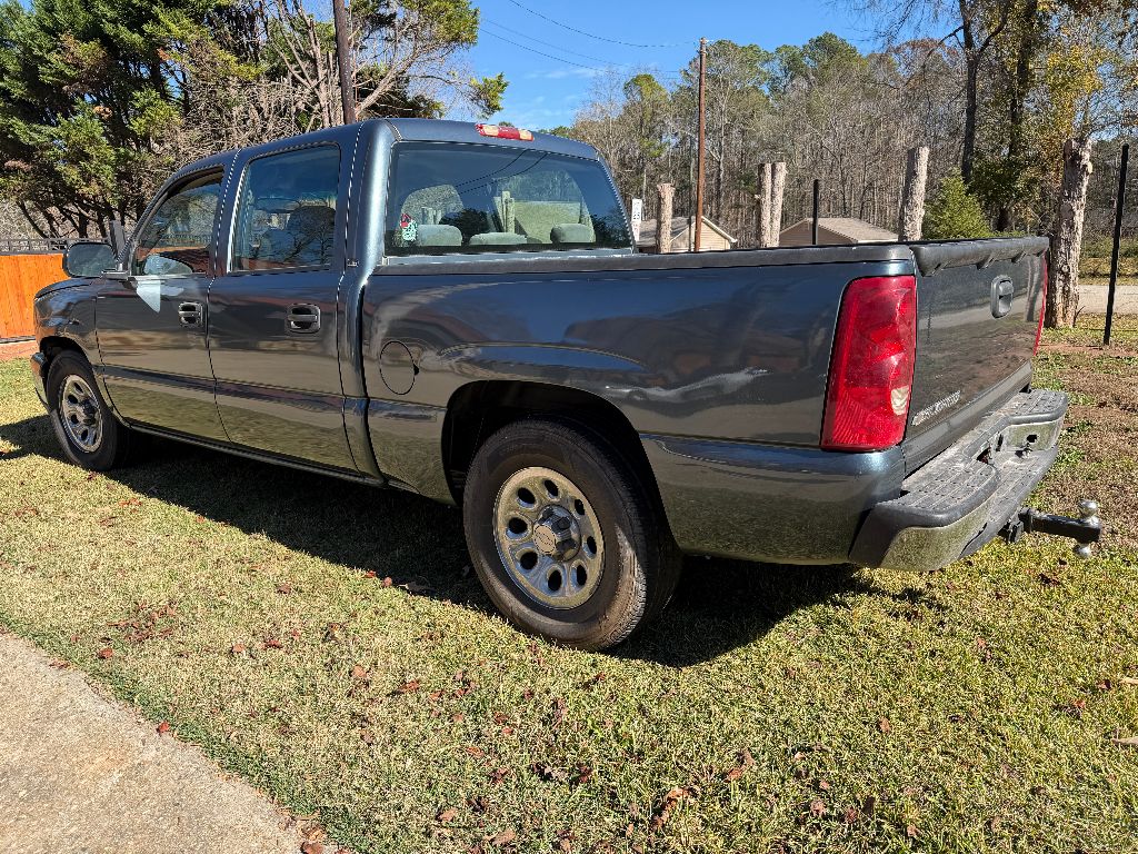 2007 Chevrolet Silverado - $11,500
