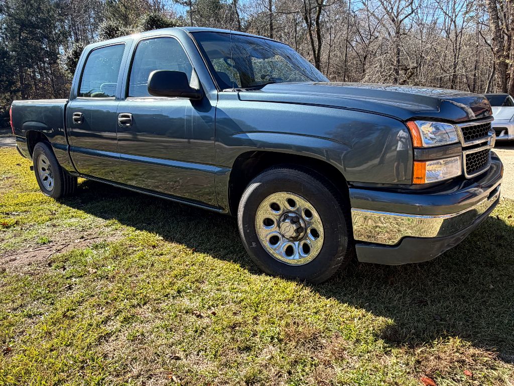2007 Chevrolet Silverado - $11,500