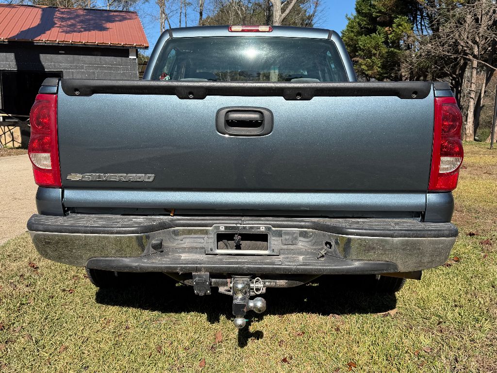 2007 Chevrolet Silverado - $11,500