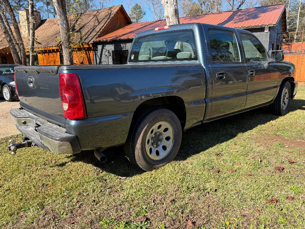 2007 Chevrolet Silverado - $11,500