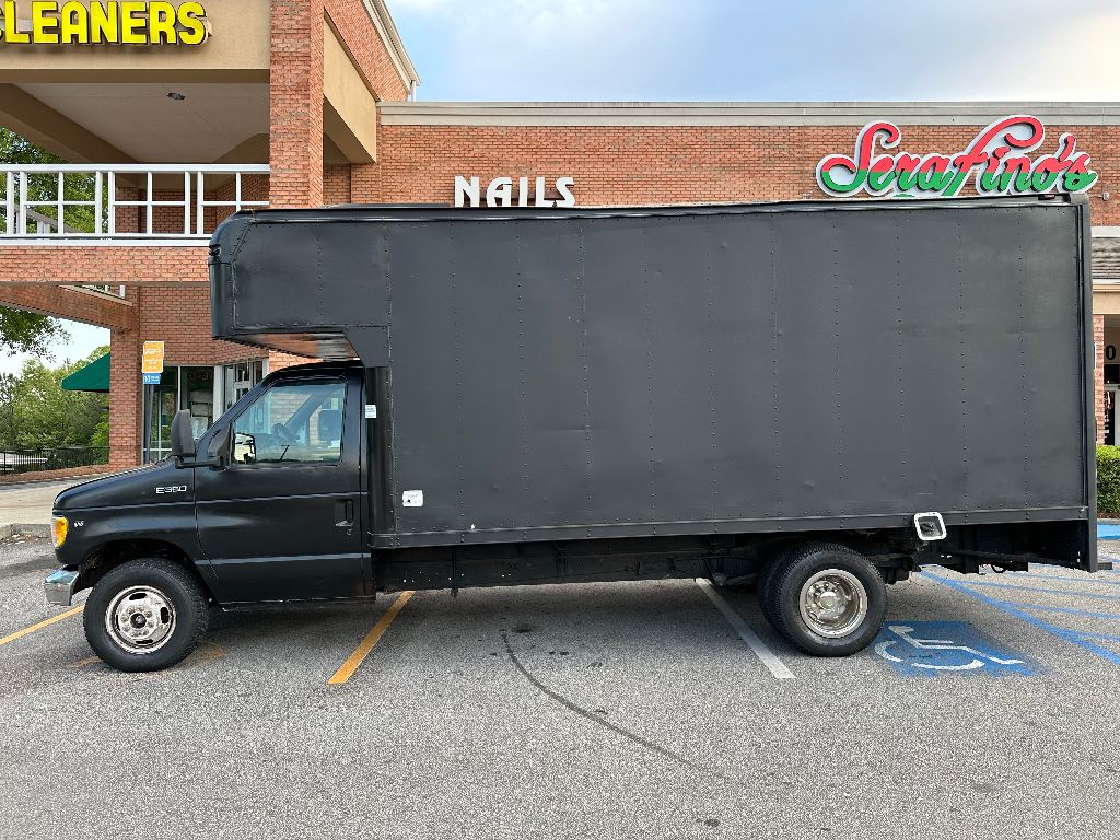 1997 Ford E-350 - $5,995