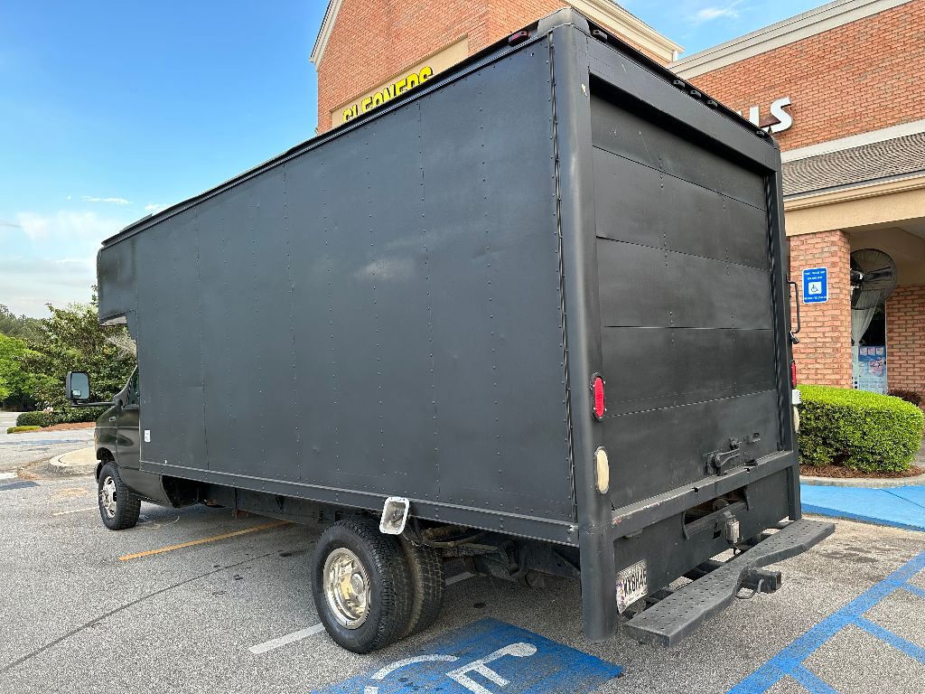 1997 Ford E-350 - $5,995