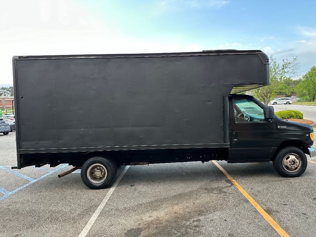 1997 Ford E-350 - $5,995