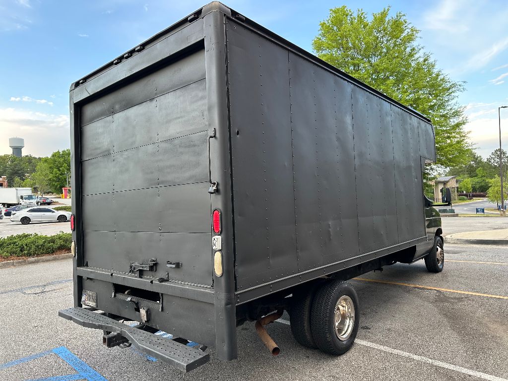 1997 Ford E-350 - $5,995