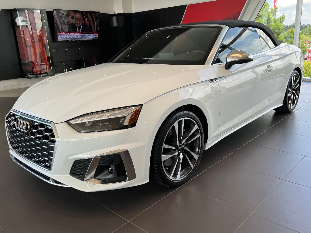 The 2022 Audi S5 Premium Plus photos