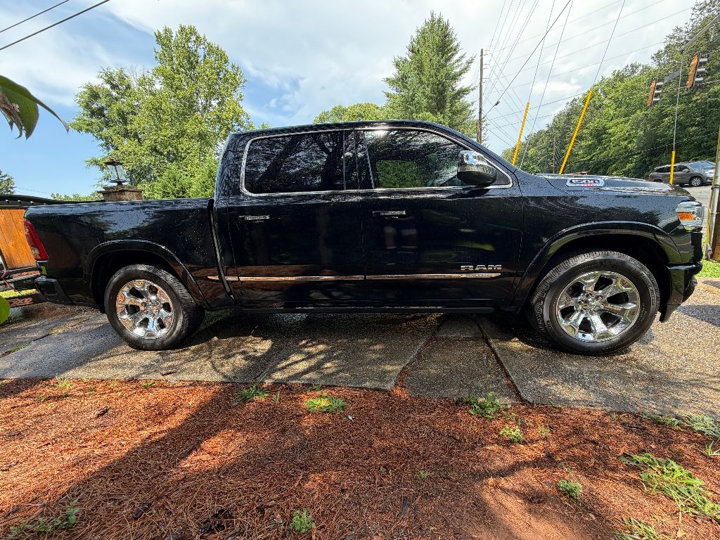 2020 Ram 1500 - $34,500