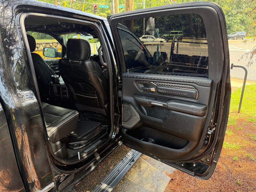 2020 Ram 1500 - $34,500