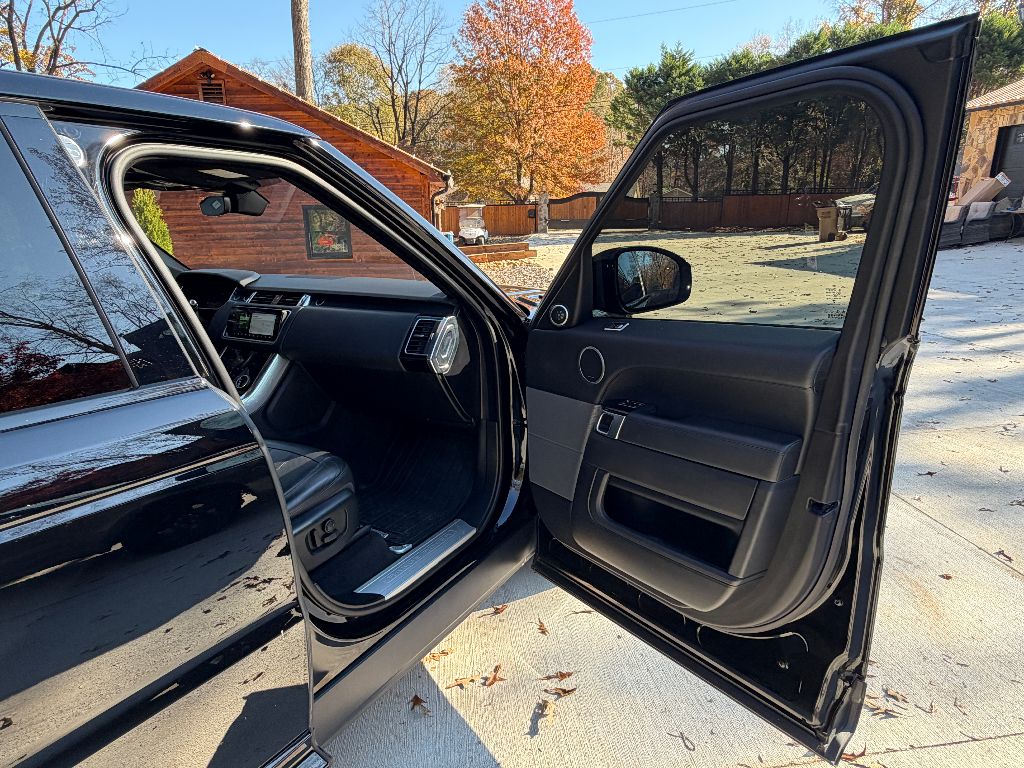 2020 Land Rover Range Rover Sport - $27,500