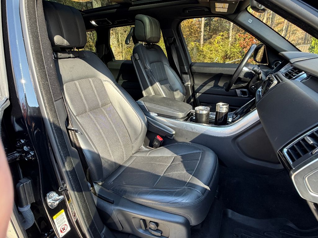 2020 Land Rover Range Rover Sport - $27,500