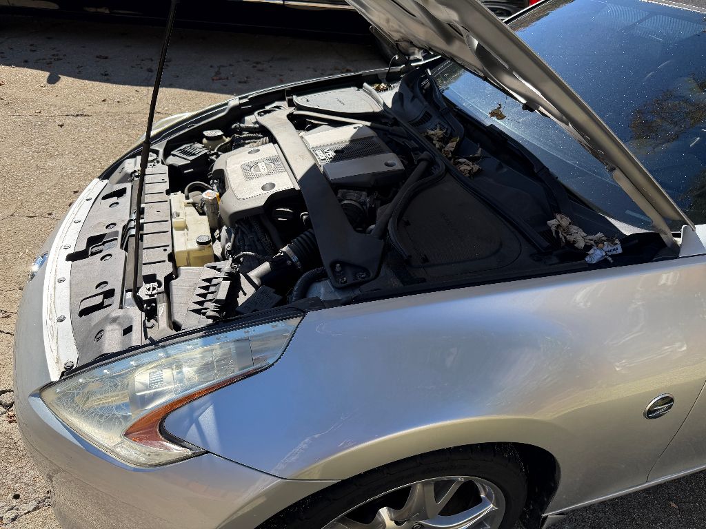 2010 Nissan 370Z - $12,500