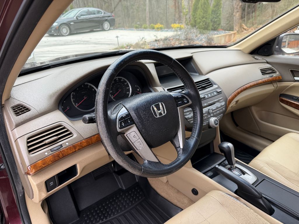 2010 Honda Accord - $9,995
