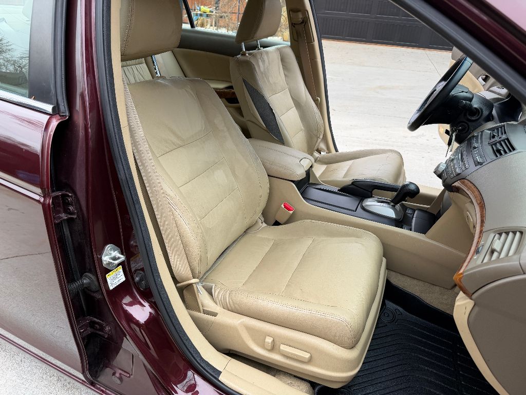 2010 Honda Accord - $9,995