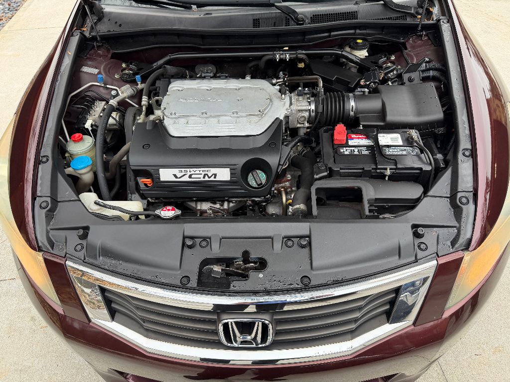 2010 Honda Accord - $9,995