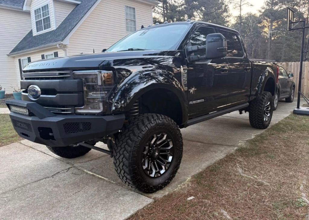2019 Ford F350 - $50,495