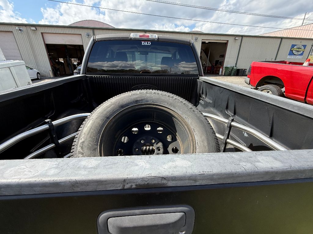 2006 Ford F-150 - $1,695