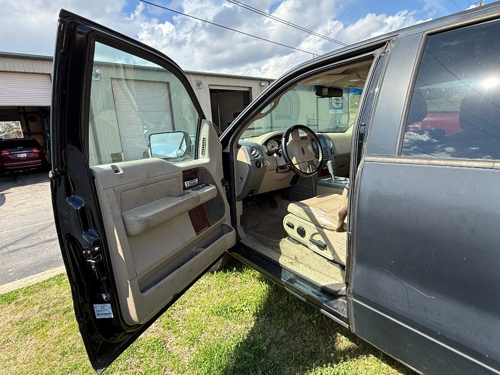 2006 Ford F-150 - $1,695