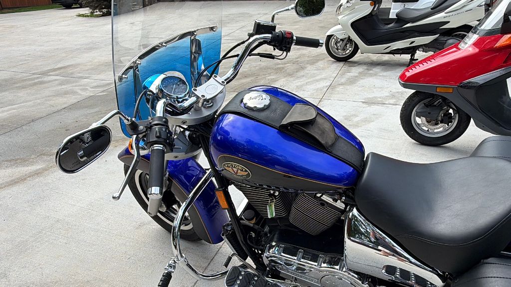 1999 Polaris Polaris - $4,195