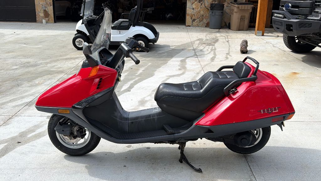 1998 Honda HELIX - $1,895