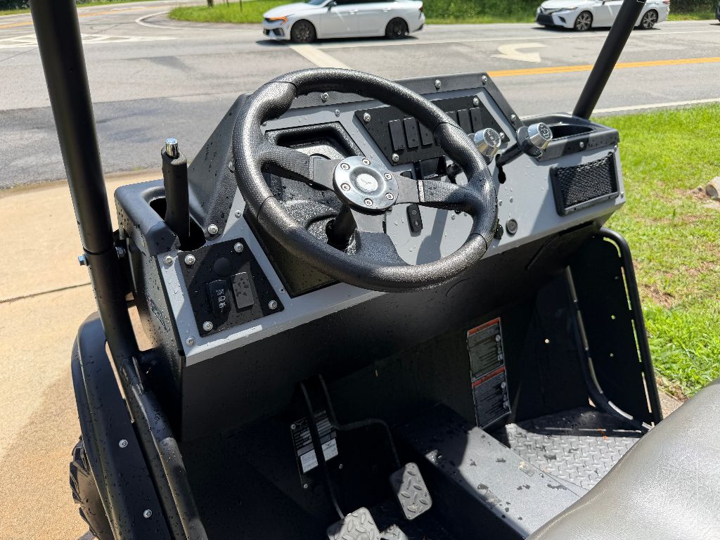 2022  AMERICAN  AMERICAN LANDMASTER - $5,195