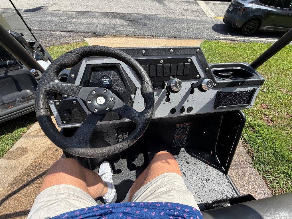 2022  AMERICAN  AMERICAN LANDMASTER - $5,195