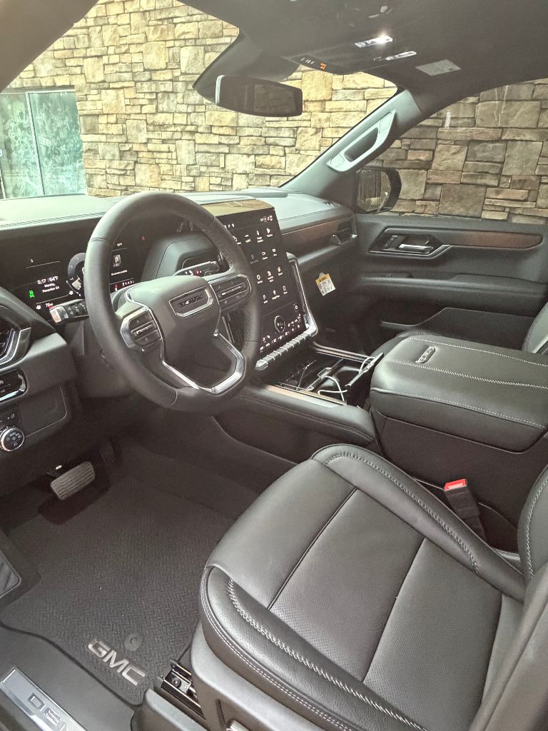 2025 GMC Yukon - $83,995