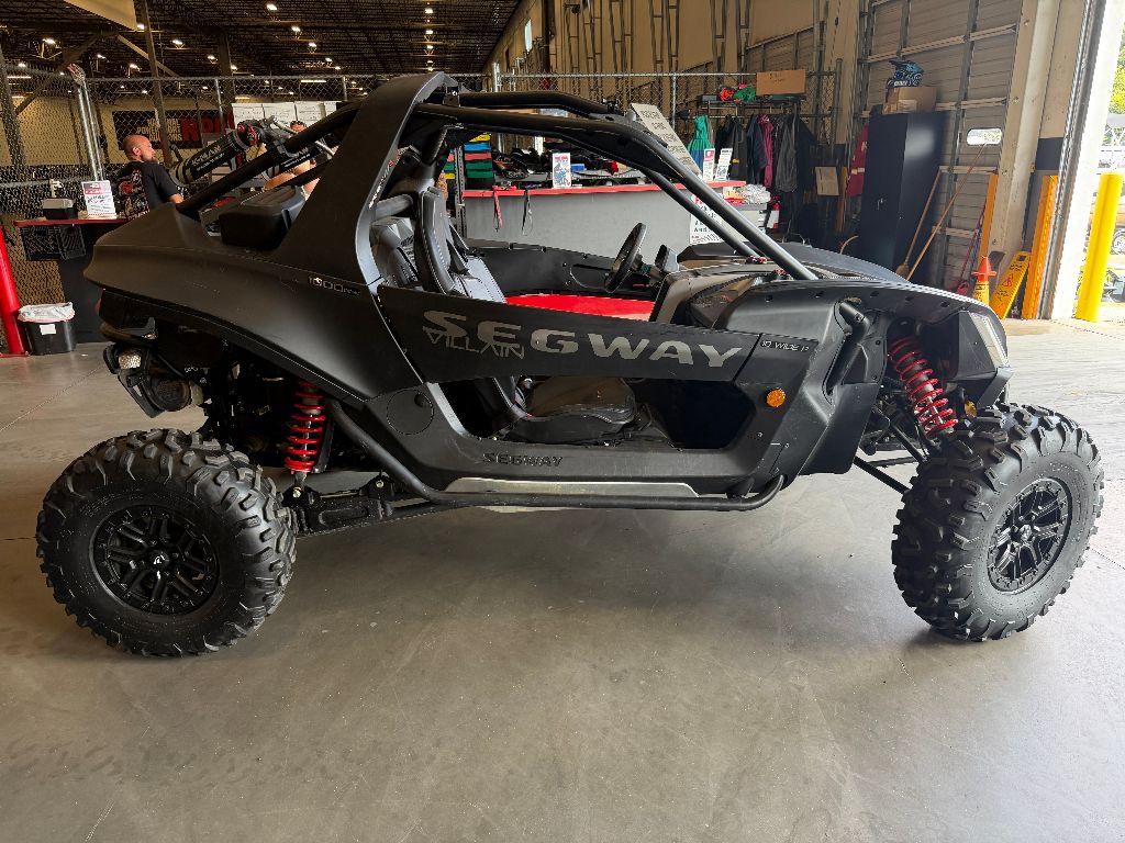 2025 SEGWAY VILLAIN SX10 - $6,500