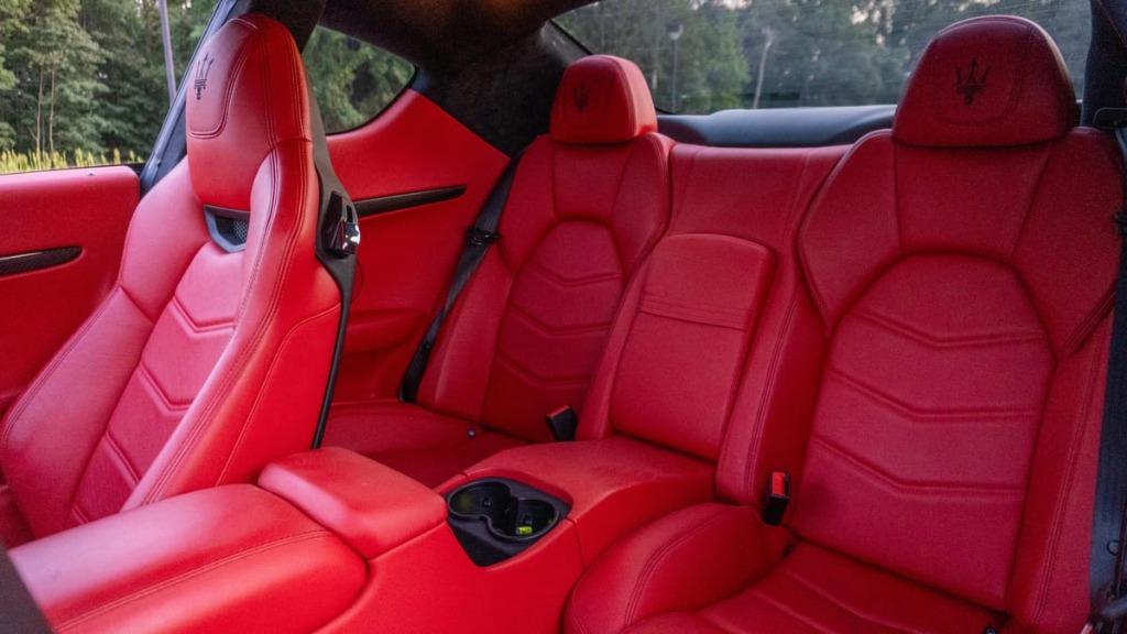 2015 Maserati GranTurismo - $54,800