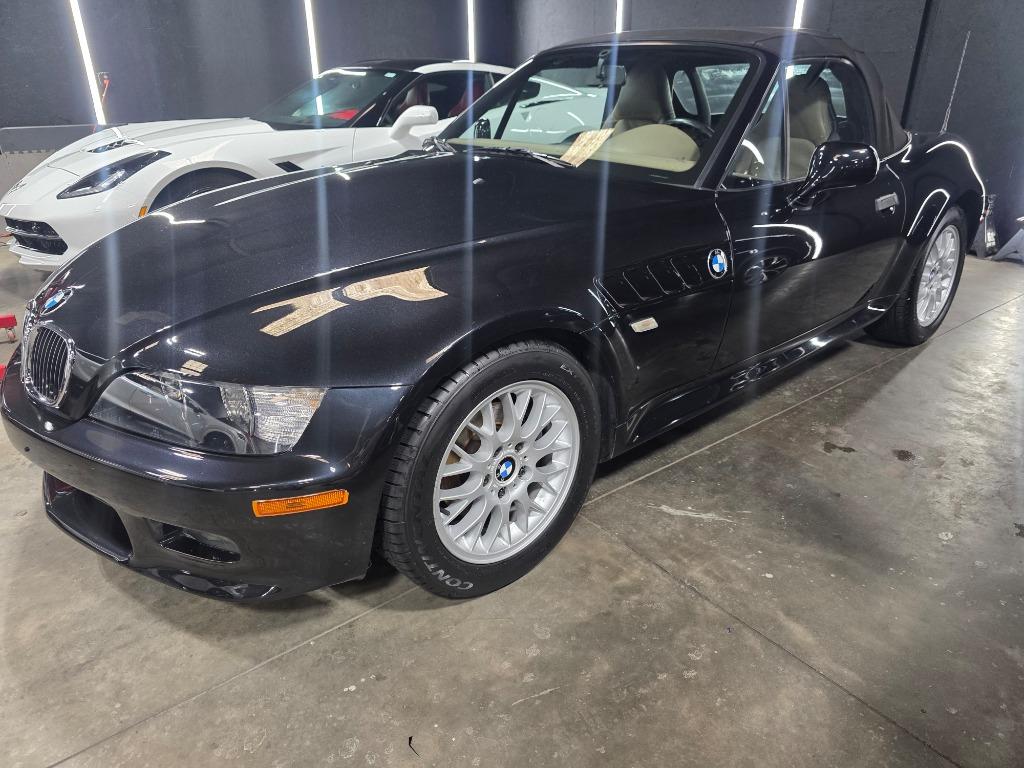 2000 BMW Z3 - $10,800