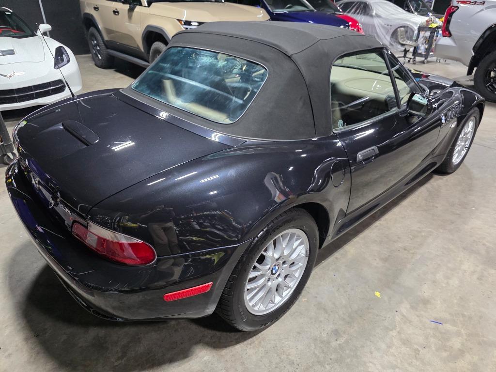 2000 BMW Z3 - $10,800