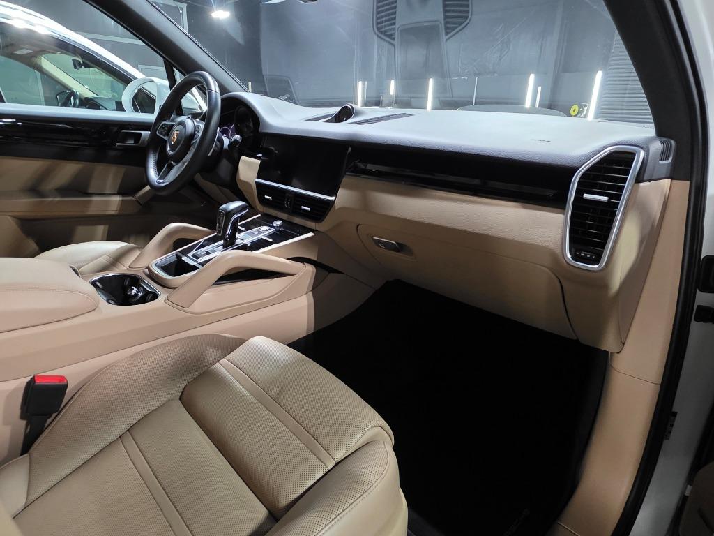 2022 Porsche Cayenne